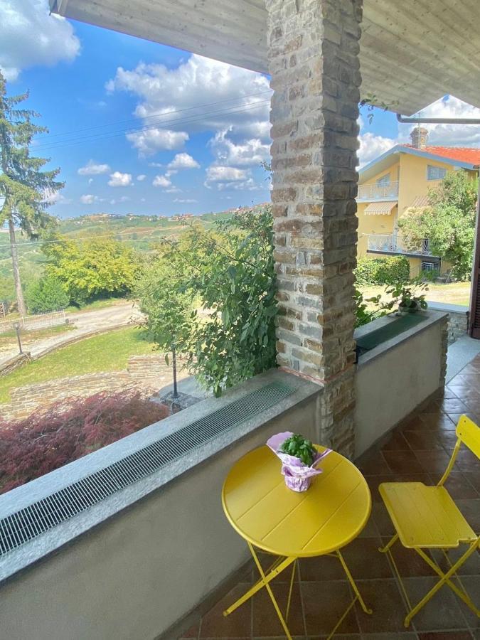 Spicchio Di Langa - Casa Indipendente Tra Le Vigne E Le Alpi Villa Belvedere Langhe Екстериор снимка